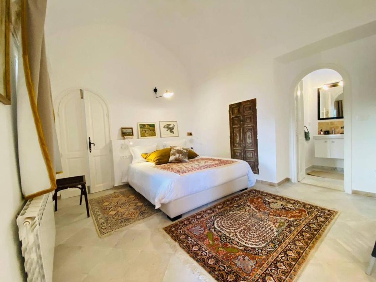 Lella Zohra, Studio Avec Piscine A Sidi Bou Said Exterior foto